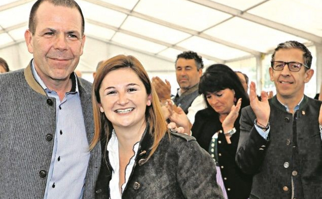 Ein Foto von Marlene Svazek und Harald Vilimsky