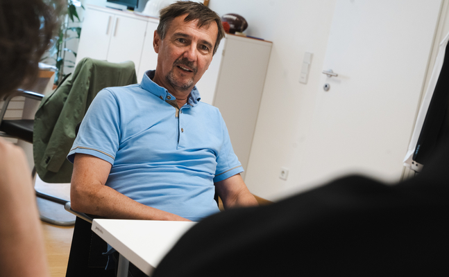 Ein Bild von Wohnbau-Landesrat Martin Zauner im Interview