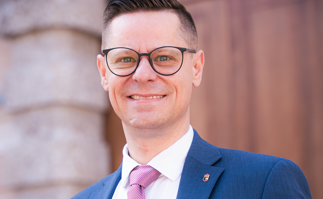 Ein Bild von FPÖ-Wohnbausprecher LAbg. Dr. Andreas Hochwimmer